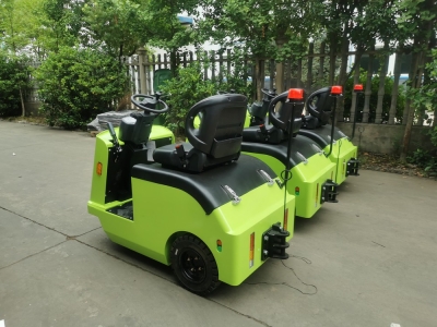 Electric Tow Tractor: Reliable and Powerful Solution for Heavy-Duty Towing Operations