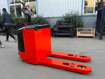 CBD50 Electric Pallet Truck: Boosting Warehouse Efficiency with 5-Ton Heavy-Duty Performance