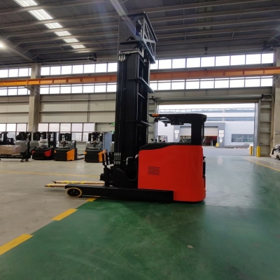 Small Turning Radius Manufacture CQDE15-50S Electric Reach Truck Warehouse Material Handling Forklifts