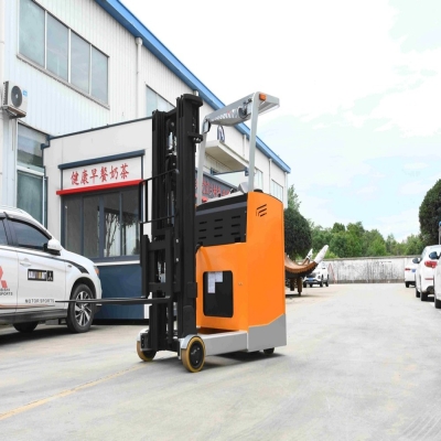 Newly Designed Electric Reach Truck 6m Electric Reach Forklift (Side-standing Type) 24V CQD-D 1.5Ton